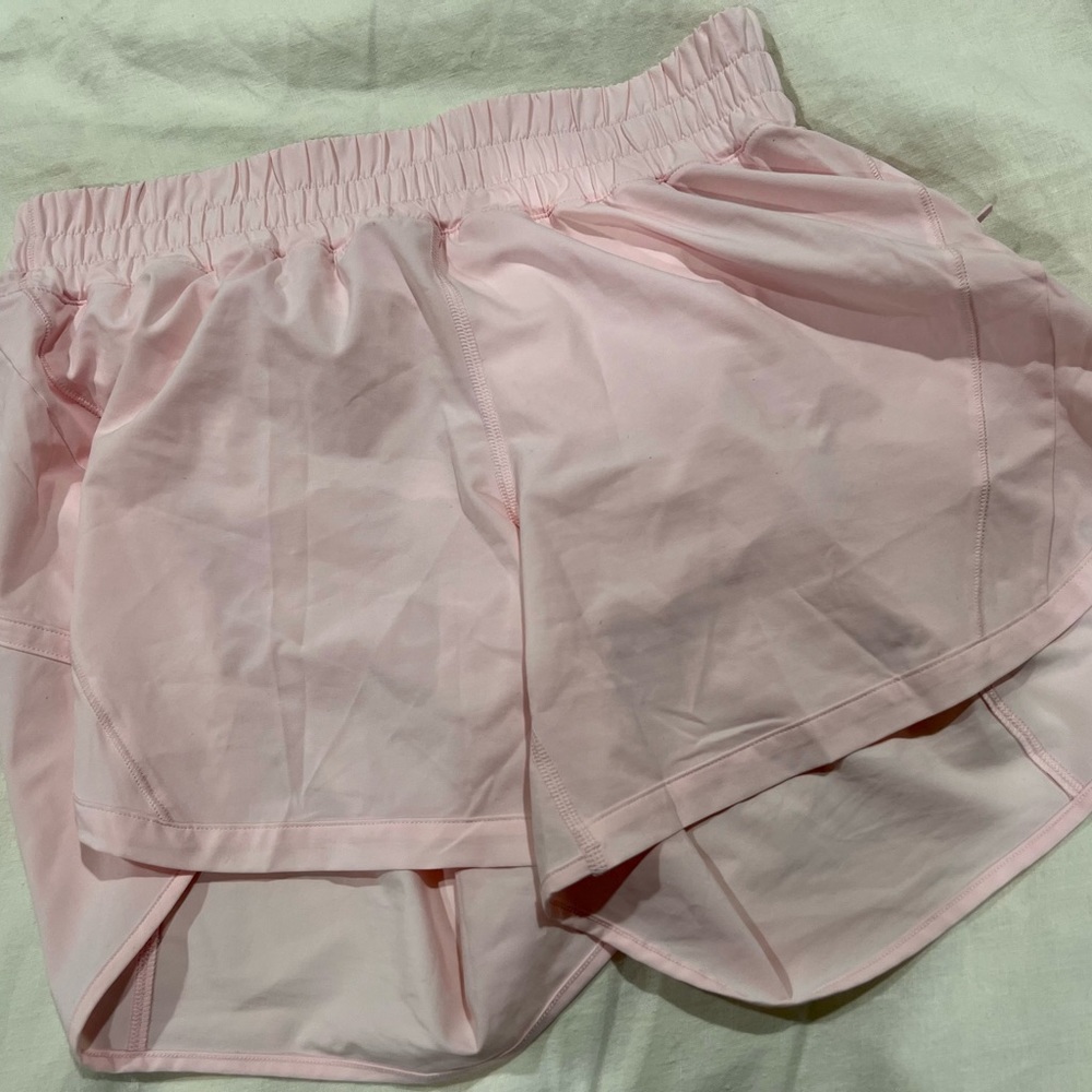 Lululemon track that high rise shorts size 10 5” inseam